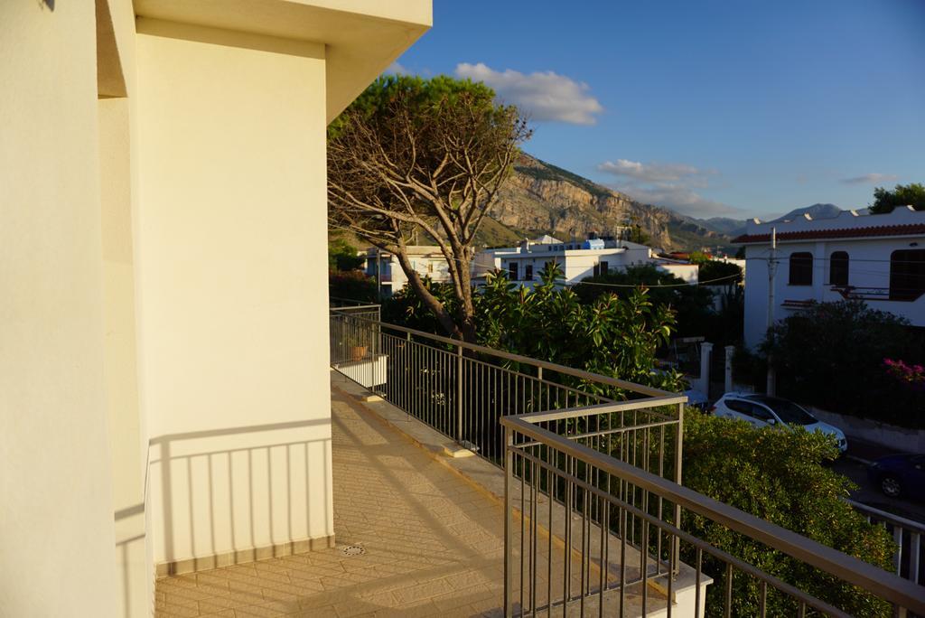 Villa Isabella Isola delle Femmine Exterior foto